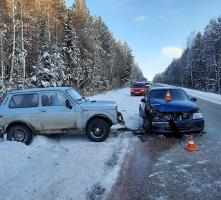 Водитель со стажем 7 дней устроил массовую аварию под Нижним Тагилом